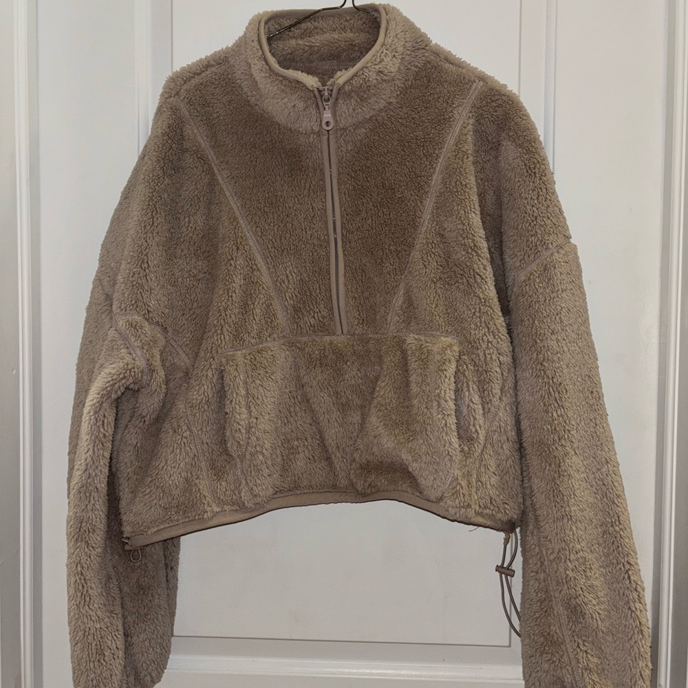 NWOT- Aeropostale Beige Sherpa Jacket